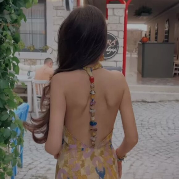 Zara - Printed Beaded Backless Halter Dress - Picture 4 of 9